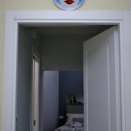 Porta San Gennaro 4*