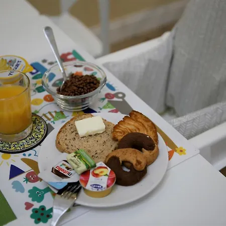 Bed & Breakfast Porta San Gennaro Naples