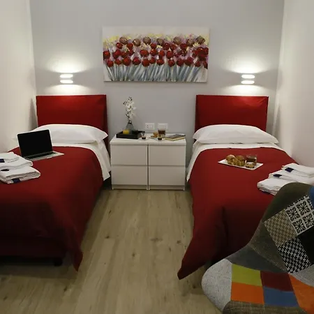 Porta San Gennaro Bed & Breakfast 4*