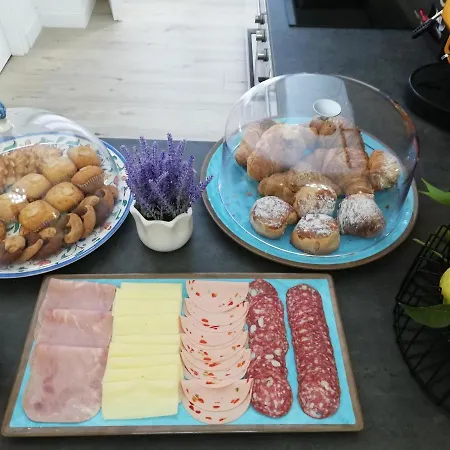 Alojamento de Acomodação e Pequeno-almoço Porta San Gennaro